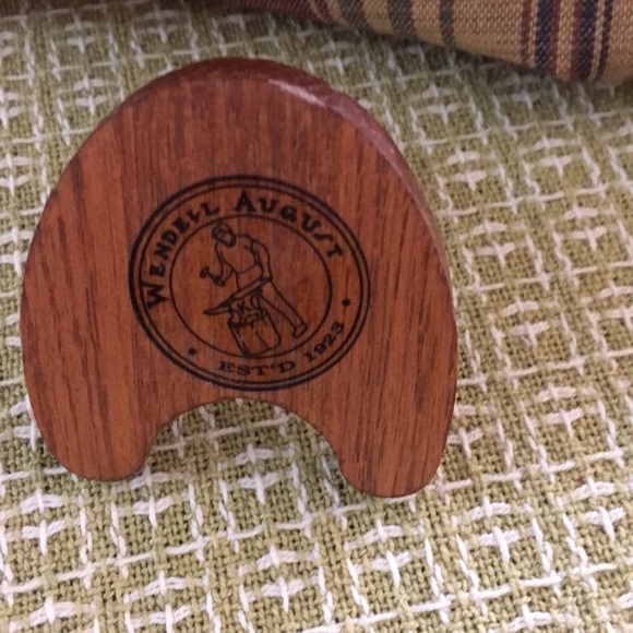 Wendell August Forge Solid Bronze Coaster w/ easel - Picture 6 of 7